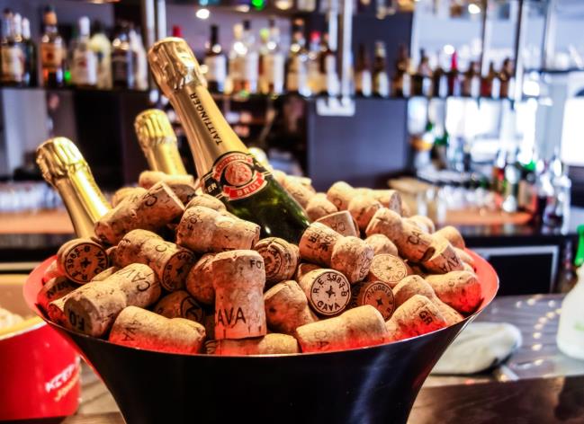 Bottle corks at Marivaux bar