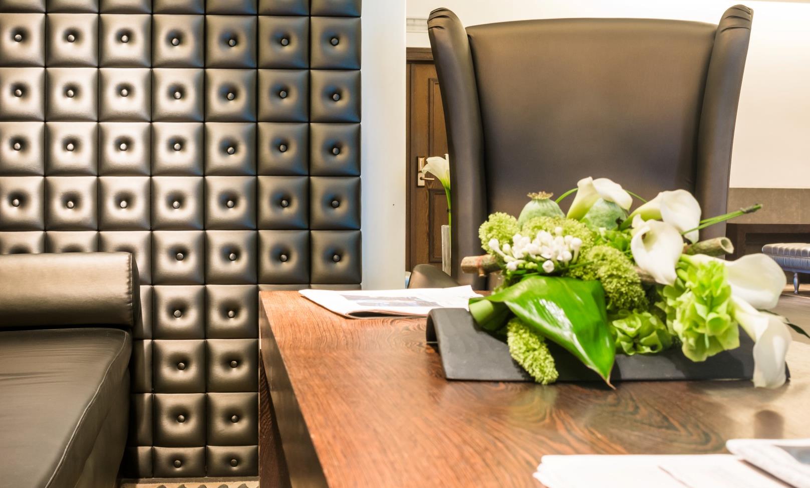 Marivaux lounge detail
